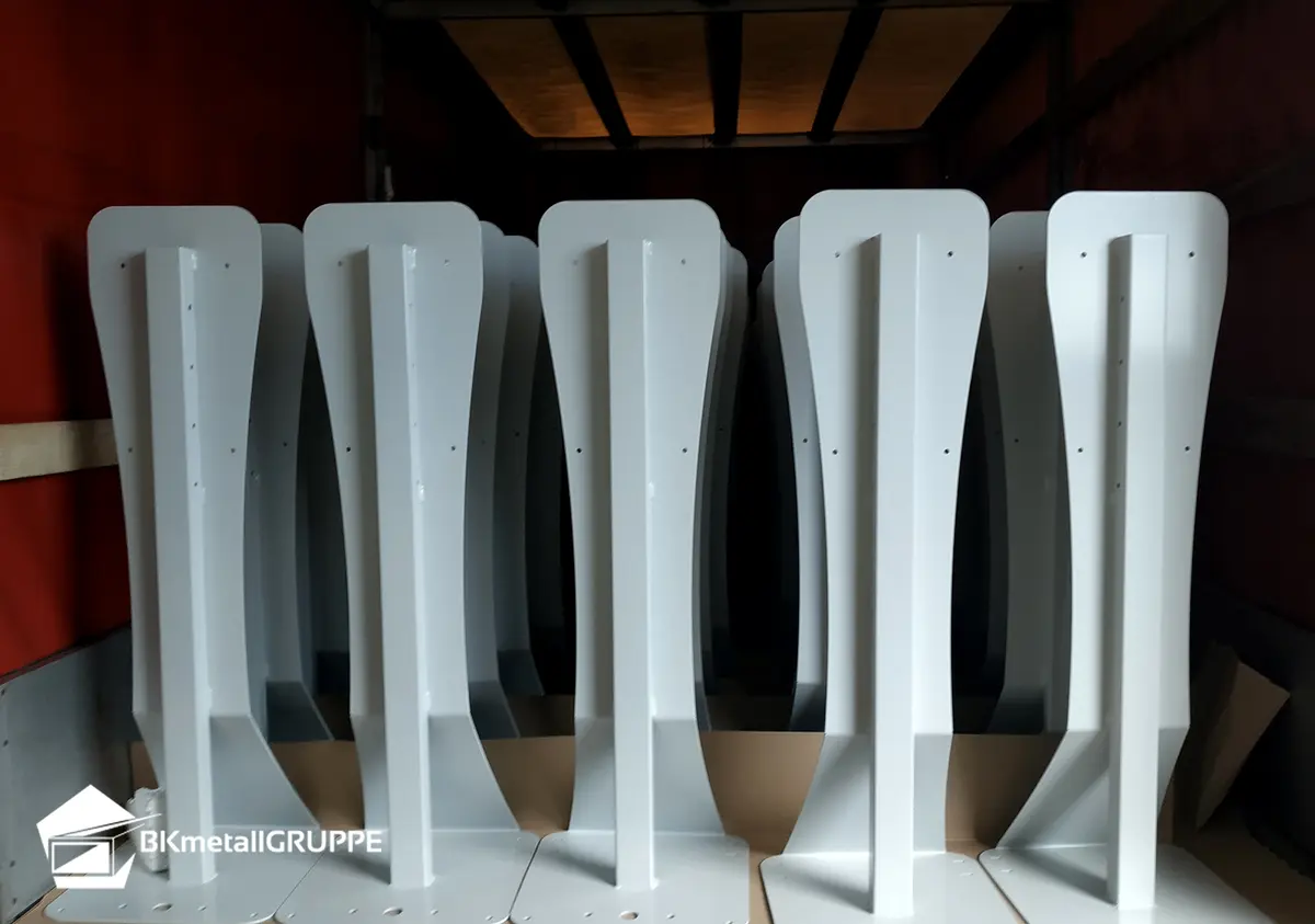 Acero negro - soportes de acero con recubrimiento en polvo