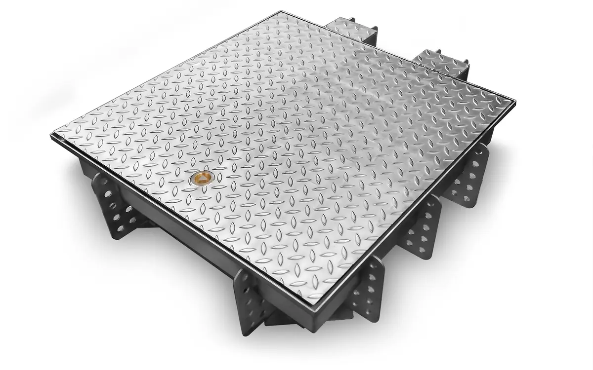 Trampilla de inspección de acero inoxidable 800x800 con tapa de chapa estriada